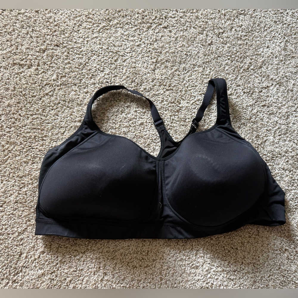 Old Navy Black Sports Bra